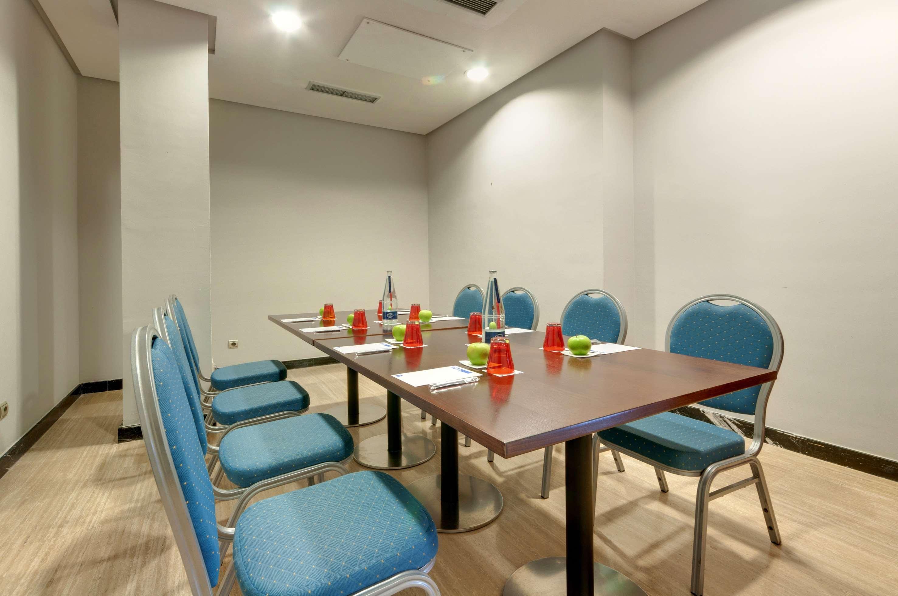 Hotel Zentral Leon Business photo